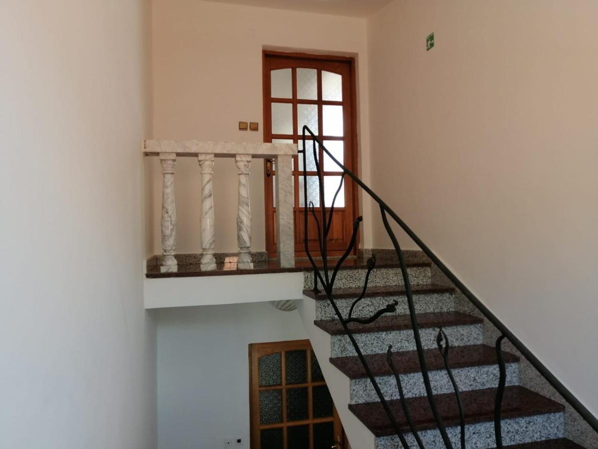 Barun Apartments Каштела Экстерьер фото